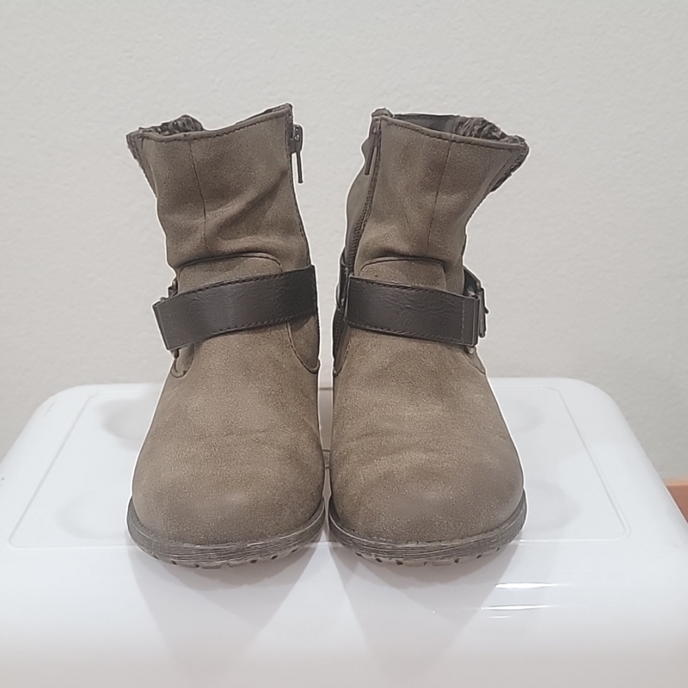 Ankle Boots size 5.5
